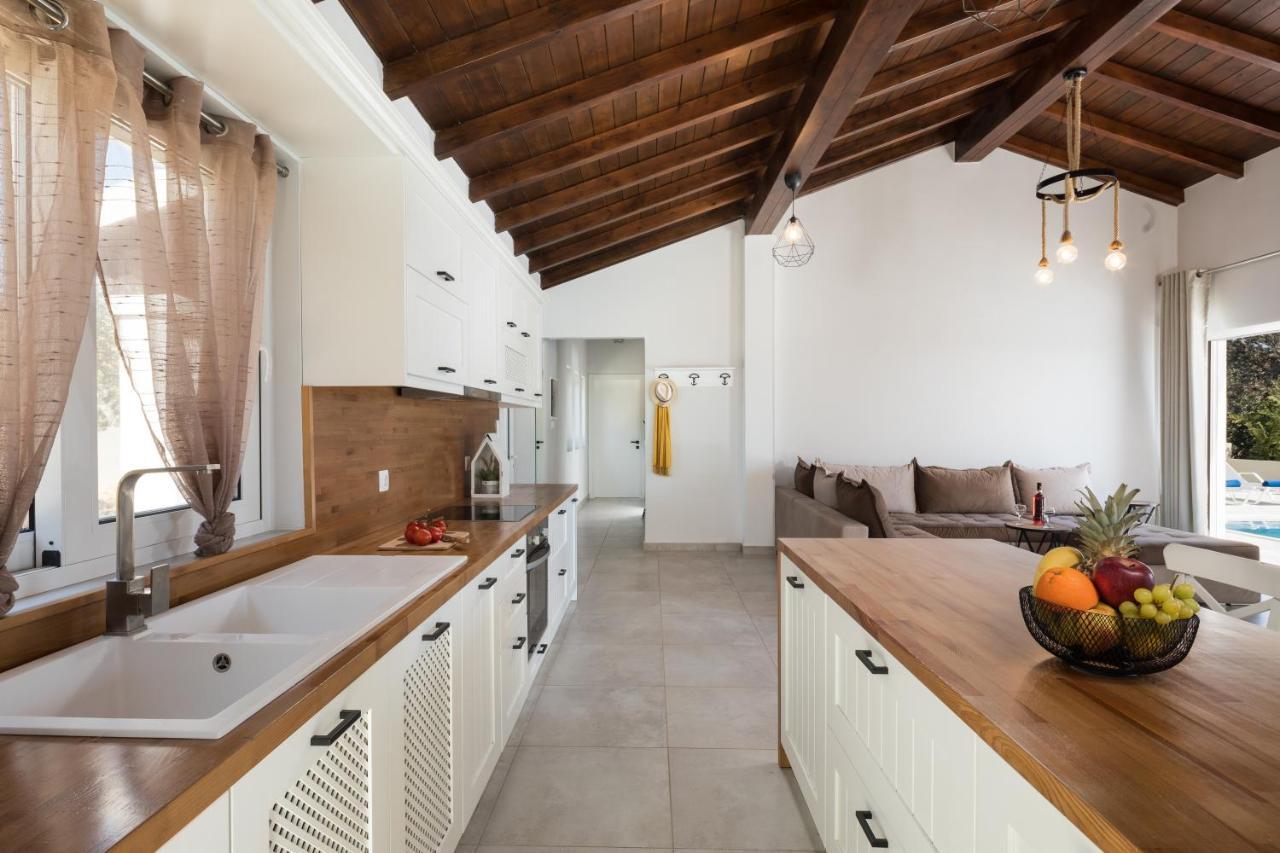 Villa Alonaki Bay CChalikounas Buitenkant foto